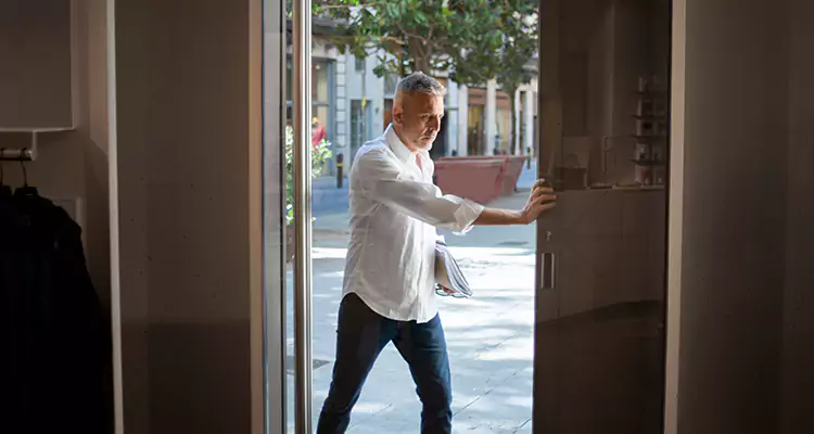 Track Cleaning and Repair for Stuck Doors in Lakeside, FL